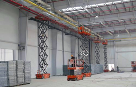 剪叉式高空作業(yè)平臺(tái)車